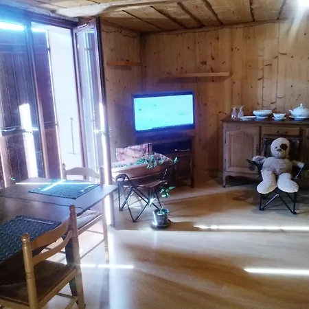 Savoie, Simple Confortable Homestay